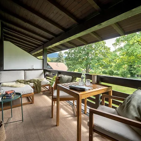 Hoiz - Ruhige Im Chiemgau Apartment